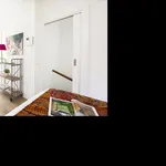 Rent 2 bedroom apartment of 100 m² in Sevilla