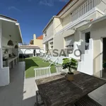 Rent 4 bedroom house of 330 m² in Almada