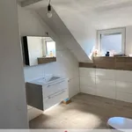 Helle 2-Zimmer-Dachgeschosswohnung in sanierten Altbau!