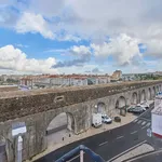 Rent a room of 108 m² in Amadora