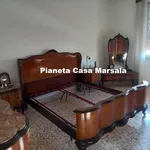 Rent 5 bedroom apartment of 160 m² in Marsala