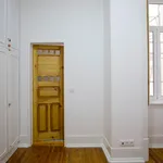 Rent 10 bedroom apartment in Lisbon