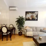 Rent 4 bedroom apartment of 65 m² in Madrid