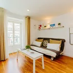 Rent 1 bedroom apartment of 33 m² in Lisbon