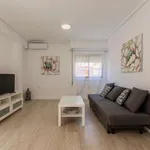 Rent 2 bedroom apartment of 77 m² in valencia