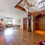 Rent 7 bedroom house in South East England