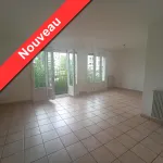 Rent 3 bedroom apartment of 81 m² in Perpignan