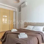 Rent 3 bedroom apartment of 69 m² in Milano