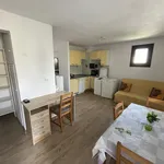 Appartement de 28 m² avec 2 chambre(s) en location à La Londe-les-Maures