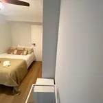 Rent 7 bedroom apartment in Valencia