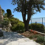 Rent 5 bedroom house of 150 m² in NICE