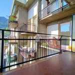 Affitto 3 camera appartamento di 87 m² in Aosta