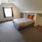 Rent 7 bedroom house in Leeds