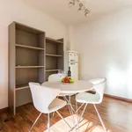 Rent 1 bedroom apartment of 50 m² in barcelona