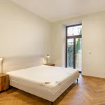 Rent 4 bedroom apartment of 115 m² in Capital City of Prague