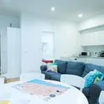 Rent 2 bedroom apartment in lisbon