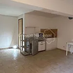 Appartement de 34 m² avec 1 chambre(s) en location à Orange