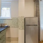 Rent 2 bedroom apartment of 65 m² in Berlin