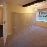 Rent 6 bedroom house in Louth