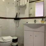 Rent 4 bedroom apartment in Lisbon