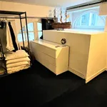 Appartement de 65 m² avec 2 chambre(s) en location à Paris