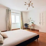 Rent 7 bedroom apartment in Lisbon