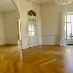 Appartement de 125 m² avec 6 chambre(s) en location à Nantes