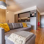 Rent 1 bedroom apartment in Porto