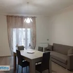 Affitto 3 camera appartamento di 87 m² in Caserta