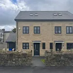 Rent 4 bedroom apartment in Borough of Rossendale