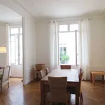 Rent 6 bedroom apartment of 134 m² in Paris