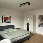 Rent a room of 90 m² in Frankfurt am Main