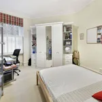 Rent 4 bedroom apartment in London