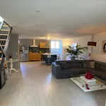 Appartement de 111 m² avec 4 chambre(s) en location à VILLEURBANNE