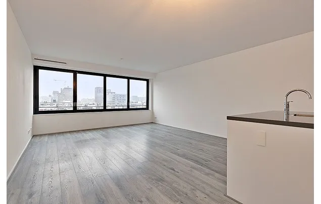 Huur 1 slaapkamer appartement van 75 m² in Amsterdam