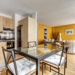 Appartement de 807 m² avec 2 chambre(s) en location à Paris