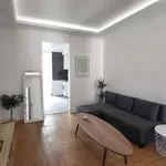 Rent 1 bedroom apartment of 40 m² in lisbon