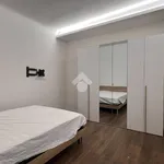 Rent 2 bedroom apartment of 70 m² in Milano