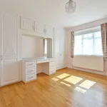 Rent 4 bedroom house in Epsom and Ewell