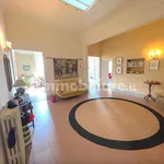 Rent 5 bedroom apartment of 177 m² in Florence