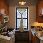 Rent 1 bedroom apartment of 550 m² in Bronx