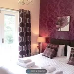 Rent 2 bedroom apartment in Yorkshire And The Humber