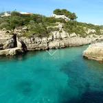 Rent 3 bedroom house of 140 m² in Menorca