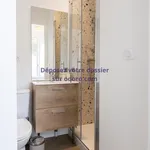 Appartement de 17 m² avec 15 chambre(s) en location à Bron