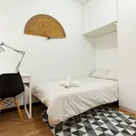 Alquilo 3 dormitorio apartamento de 70 m² en Barcelona