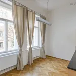 Pronajměte si 3 ložnic/e byt o rozloze 105 m² v Prague