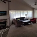 Rent 4 bedroom house in Vacaville