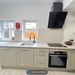 Rent 4 bedroom house in Bristol