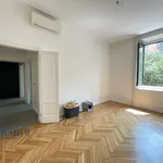 Rent 3 bedroom apartment of 156 m² in milano