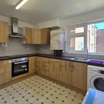 Rent 3 bedroom flat in Leicester